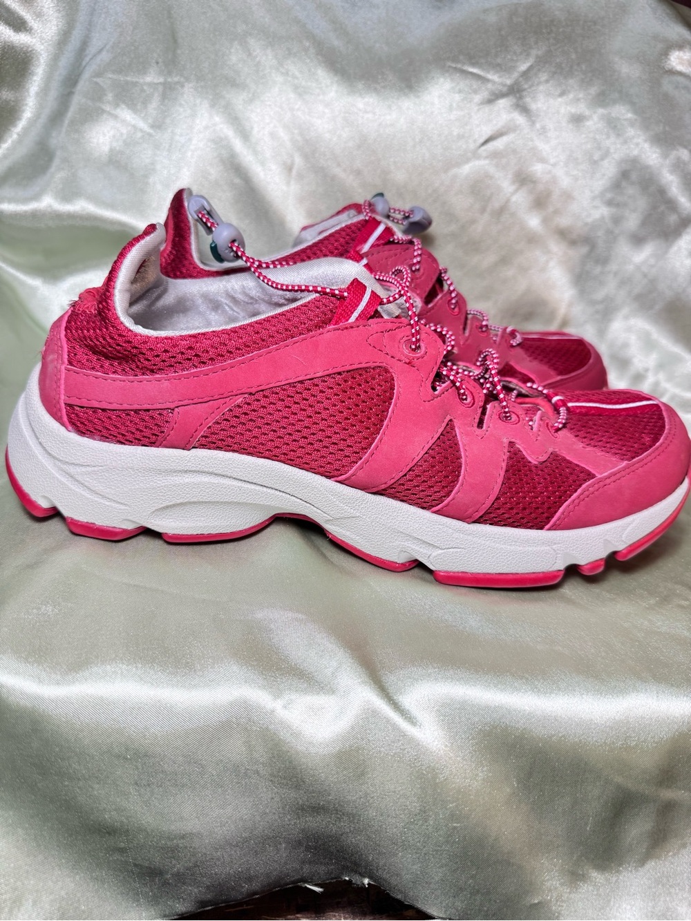 L.L. Bean Red Women's Athletic Mesh Hiking Trail Sneakers size 10 NWOT
